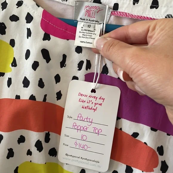 Funky Patterned Top - Picture 3 of 3